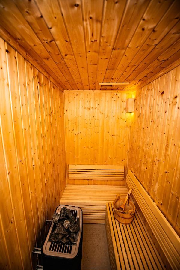 La Vie Gardens Hotel Apartments Дубай Екстериор снимка