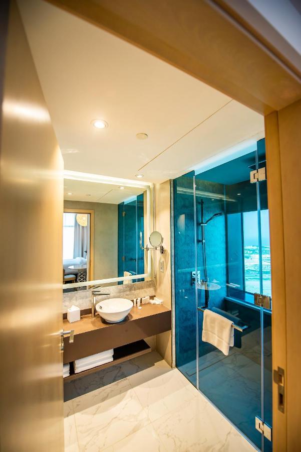 La Vie Gardens Hotel Apartments Дубай Екстериор снимка