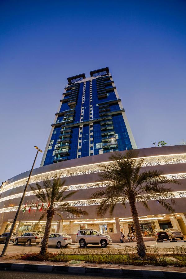 La Vie Gardens Hotel Apartments Дубай Екстериор снимка
